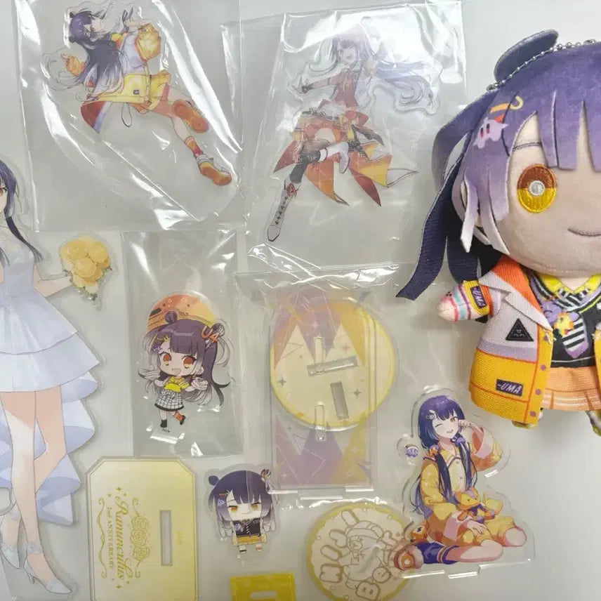 [BUNJANG] Nijisanji Umise Yotsuba Bundle Set / (일괄)  니지산지 우미세 요츠하