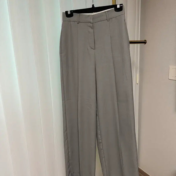 [BUNJANG] Pin Tuck Straight Fit Slacks / 일자핏 핀턱 슬랙스