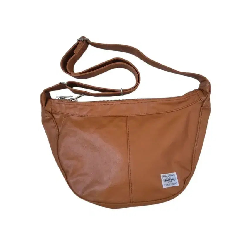 [BUNJANG] Yoshida & Co. Porter Freestyle Half Moon Shoulder Bag (Camel) / [희귀매물] 요시다포터 프리스타일 하프문 숄더백 (Camel)