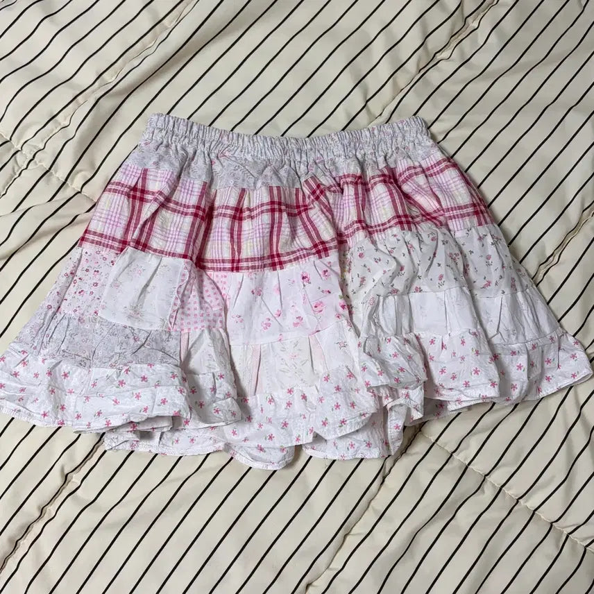 [BUNJANG] Vintage Custom Patch Mini Skirt / 빈티지 자체 제작 패치 미니 스커트