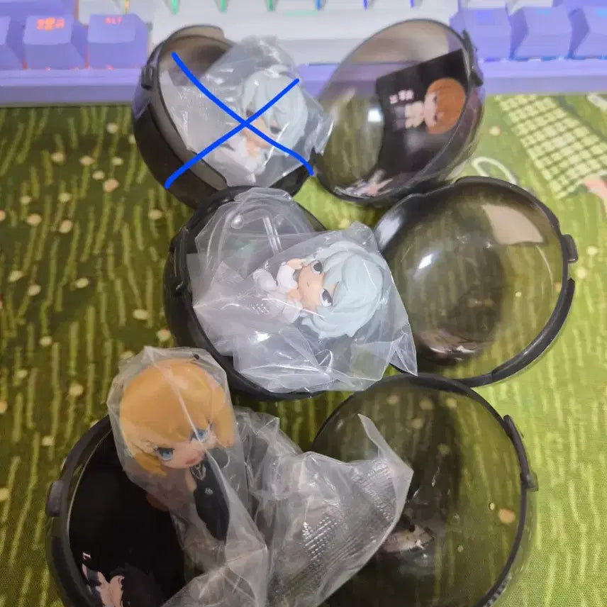 [BUNJANG] Death Note Nia & Mello Mini Gacha Figure / 데스노트 니아, 멜로 미니 피규어 가챠
