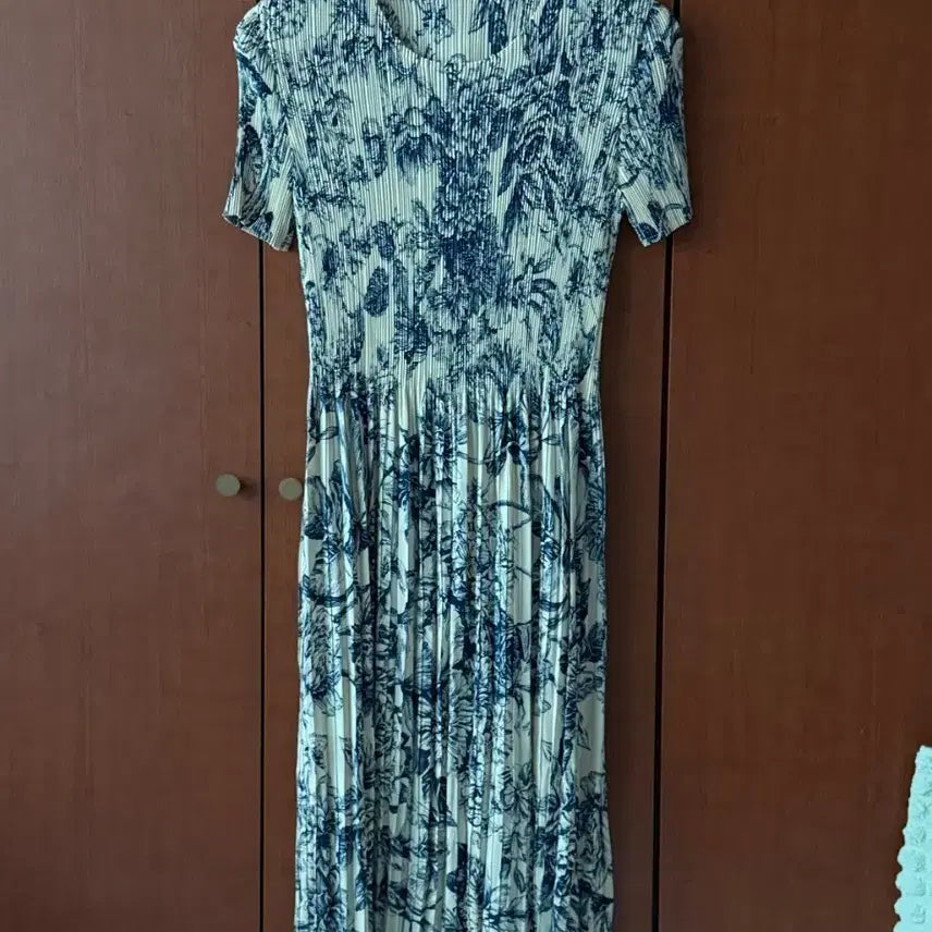 [BUNJANG] Pleated Floral Pattern Dress / 플리츠 원피스