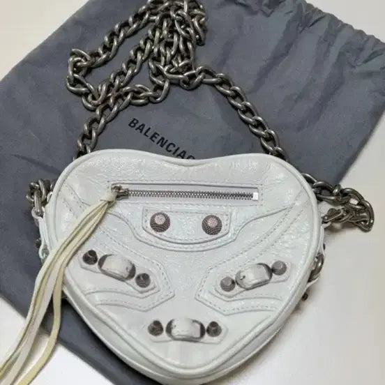 [BUNJANG] Balenciaga Le Cagole Heart Bag White / 발렌시아가 하트백 화이트