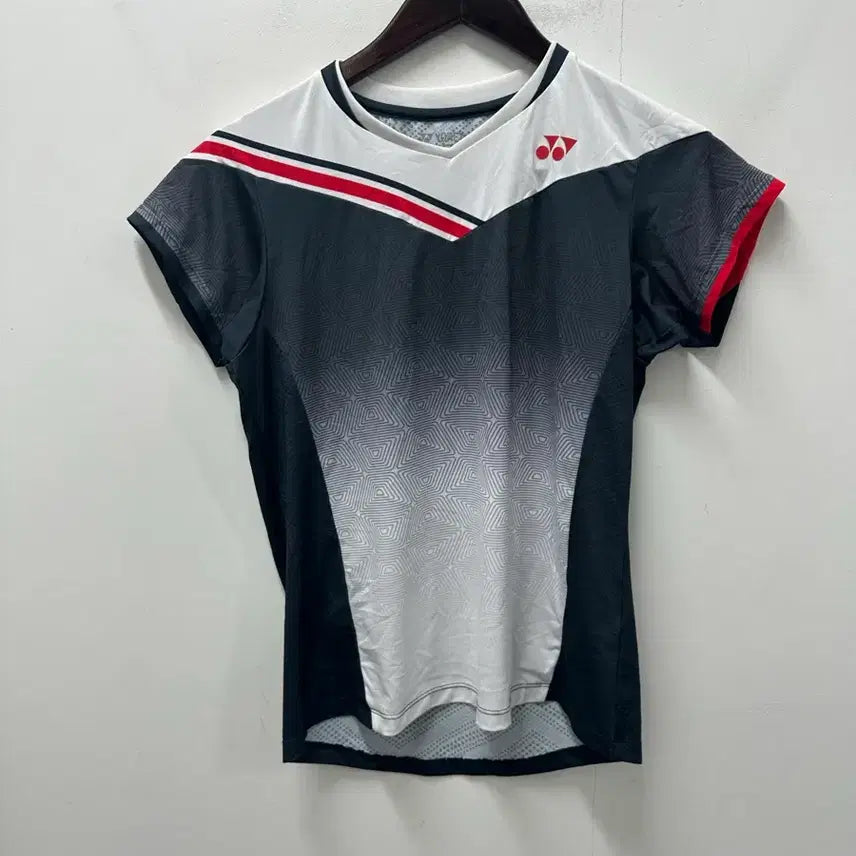 [BUNJANG] Yonex Badminton T-Shirt (Black/White/Red) - Size 95 / [만원빈티지 최저가]요넥스 배드민턴 반팔 티셔츠 검흰빨 95