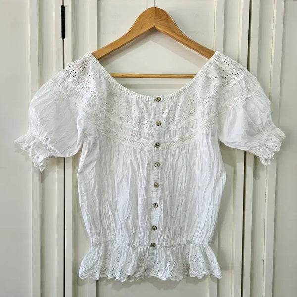 [BUNJANG] LIZ LISA Eyelet Lace Cotton Blouse / LIZ LISA 아일렛 레이스 코튼 블라우스