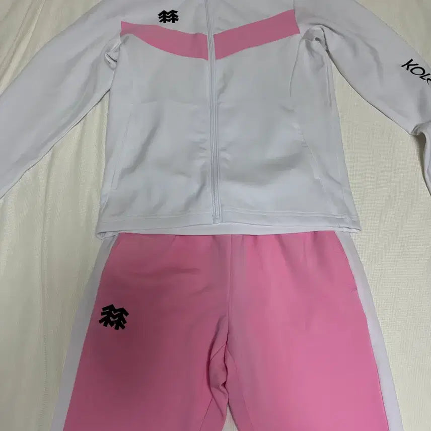 [BUNJANG] KOLON SPORT Women's Hiking Set - White/Pink, Size 85 / 코오롱 스포츠 세트 새상품