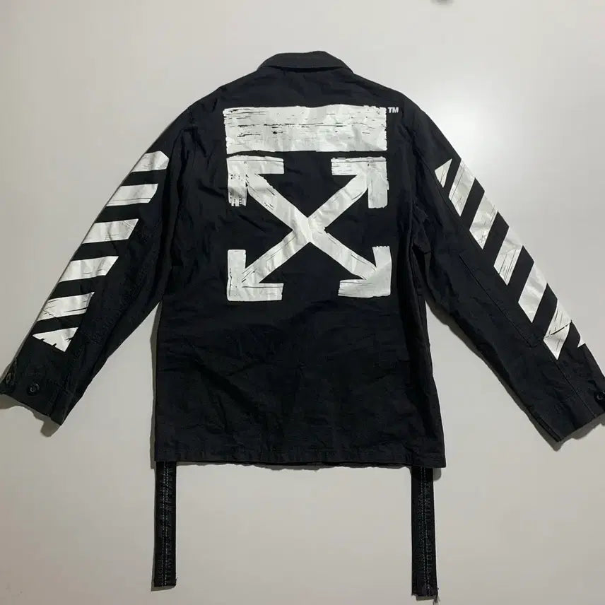 [BUNJANG] Off-White Arrow Black Field Jacket / 오프화이트 애로우 블랙 필드 자켓