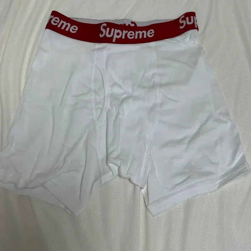 [BUNJANG] Supreme Drez White / 슈프림 드로즈 화이트