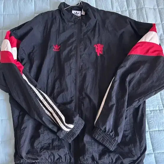 [BUNJANG] Adidas Manchester United Windbreaker Jacket - M / 아디다스 맨유 바람막이-m