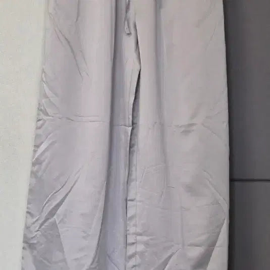 [BUNJANG] Modern Satin Wide Pants - Gray / 모던한 새틴 와이드 팬츠 그레이