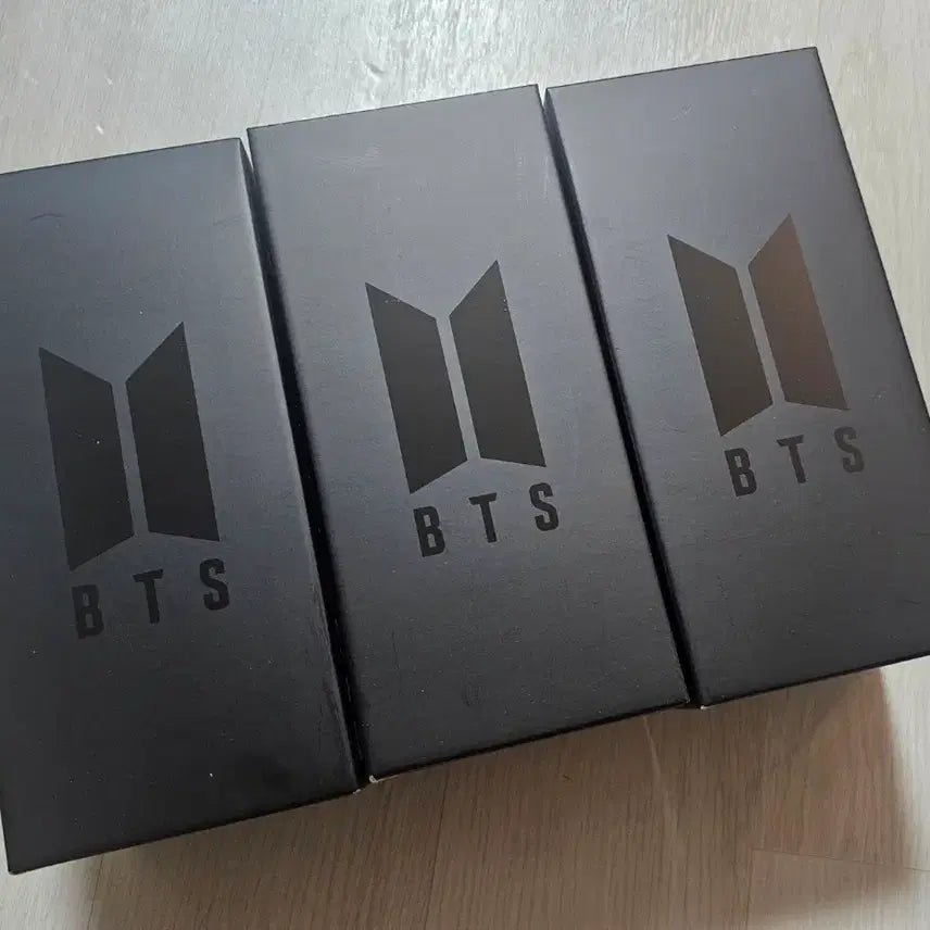 [BUNJANG] BTS ARMY BOMB Ver.4 Official Light Stick / BTS ARMY BOMB VER.4 아미밤 응원봉