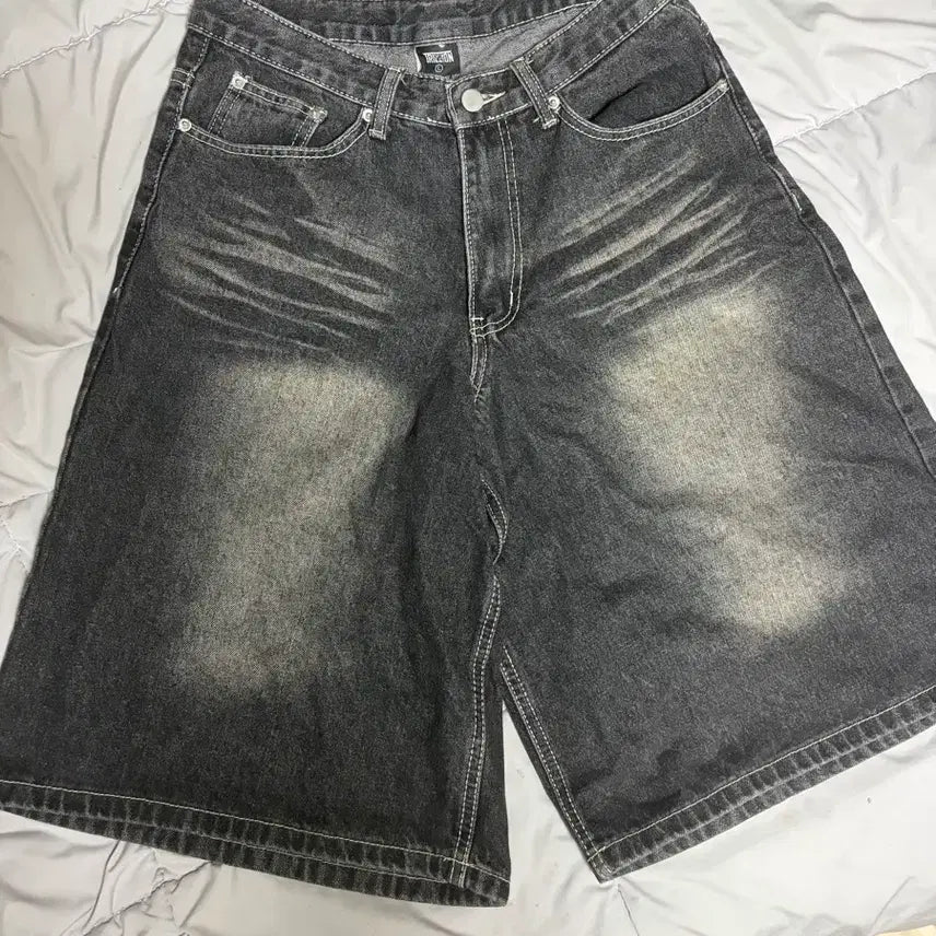 [BUNJANG] Trillion Bermuda Denim Pants / 트릴리온 버뮤다 데님팬츠