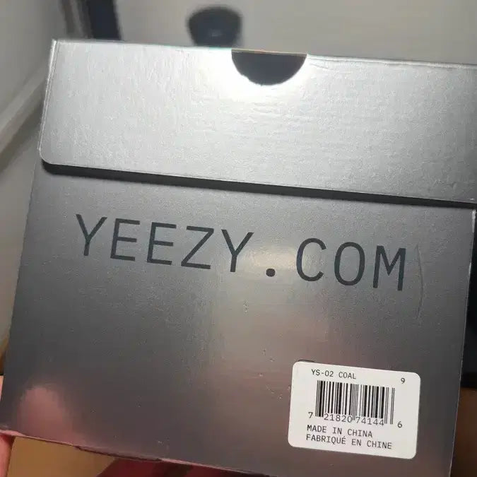 [BUNJANG] Yeezy Slide YS-02 Black US 9 / 이지 슬라이드 YS-02 us9