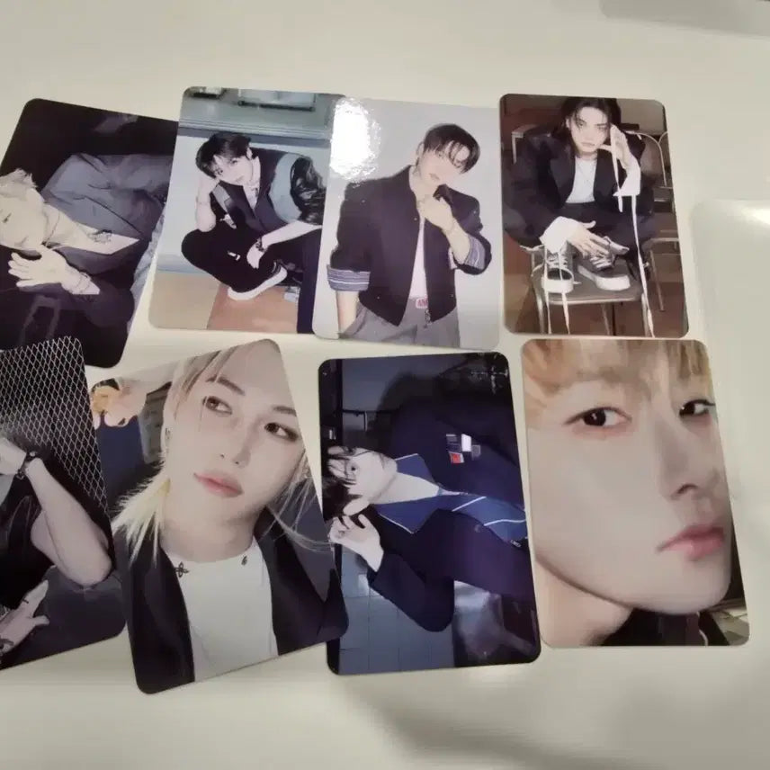 [BUNJANG] Stray Kids 'odisc and that' Photocard Set (Excluding Hyunjin) / 스트레이키즈 디스앤댓 포토카드 7장 (현진제외)