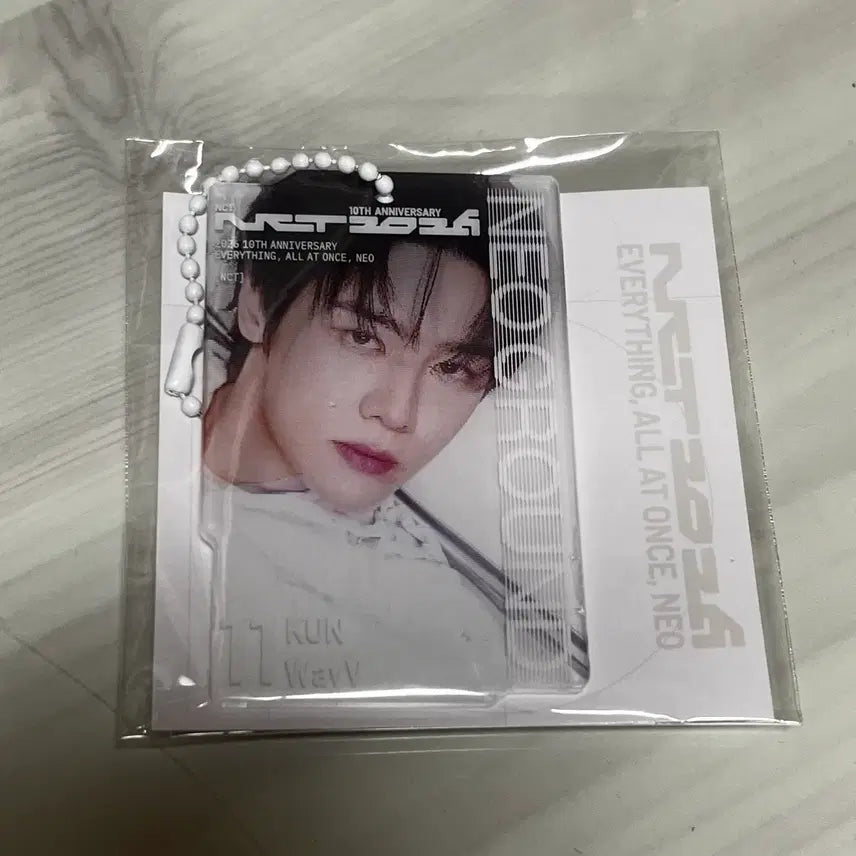 [BUNJANG] NCT 10th Anniversary Neo City Lens Photocard Kun / 엔시티 10주년 네오그라운드 렌티큘러 쿤