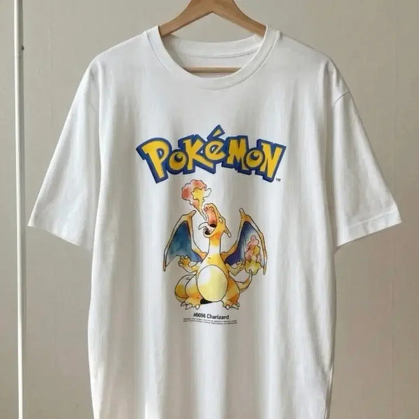 [BUNJANG] Uniqlo Pokemon Charizard T-Shirt (M) / 유니클로 포켓몬 리자몽 티셔츠 M