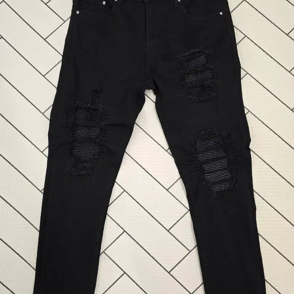 [BUNJANG] AMIRI Distressed Black Jeans (Size 32) / AMIRI 아미리 디스트레스드 블랙 청바지. 싸이즈 32.