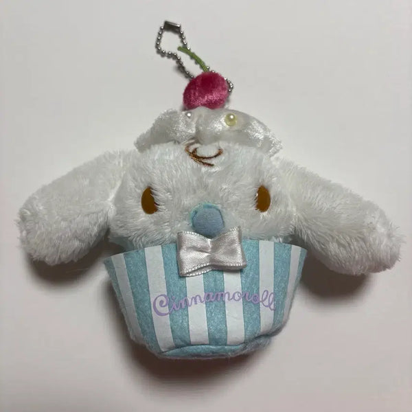 [BUNJANG] Sanrio Cinnamoroll Milk Cupcake Classic Plush / 산리오 시나모롤 밀크 컵케이크 고전 인형 양도 판매