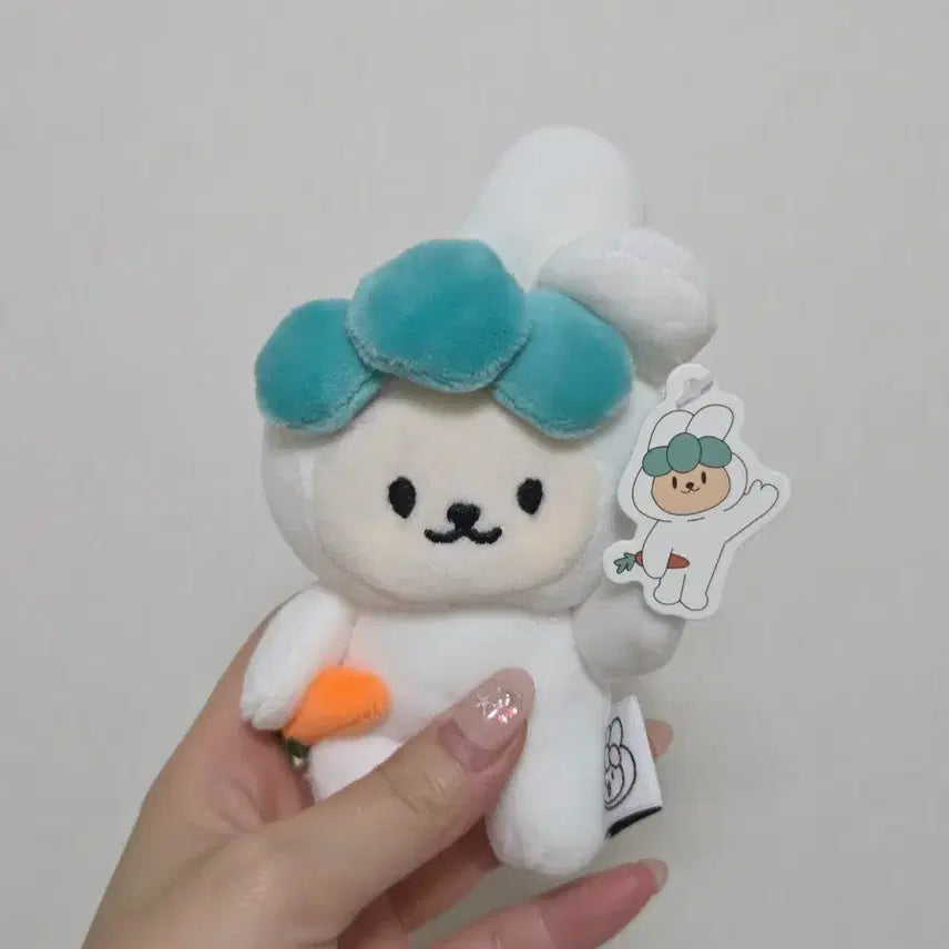 [BUNJANG] Karrot (Danggeuni) Doll Keychain / 당근마켓 당그니(당근이) 인형 키링