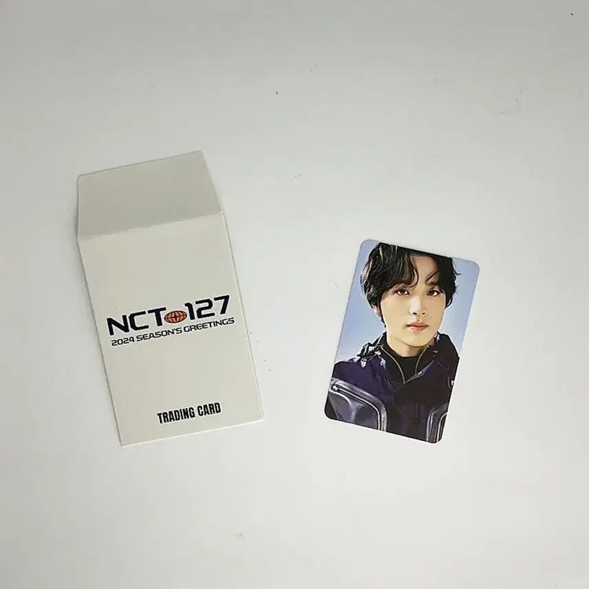 [BUNJANG] NCT 127 Haechan 2024 Season's Greetings Photocard B 2 / 엔시티127 해찬 2024 시즌그리팅 포토카드 트레이딩카드 B 2 NCT127 HAECHAN 2024 SEASON'S GREETINGS PHOTOCARD B 2