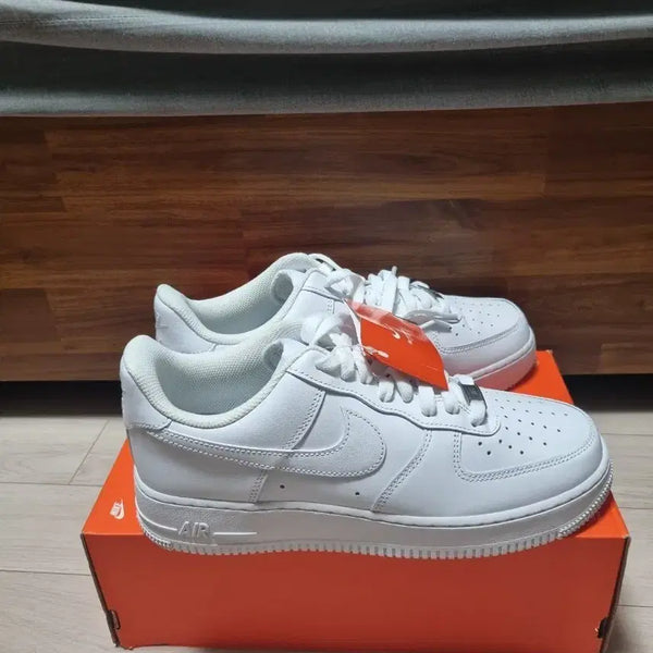 [BUNJANG] Nike Air Force 1 '07 Low All White 270 / 미시착새상품)) 나이키 에어포스 07 로우 올백 270