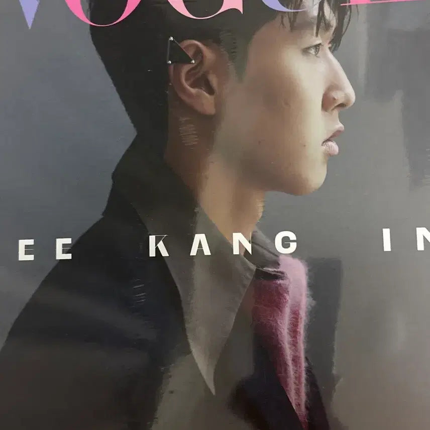 [BUNJANG] Lee Kang-in Vogue Korea June 2023 Issue Magazine / 이강인 보그 코리아 2023년 6월호 잡지