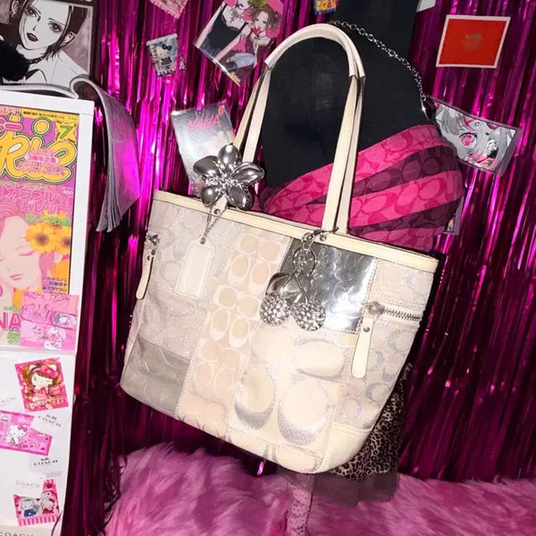 [BUNJANG] Coach Signature Stripe Shoulder Bag Silver Mix Patchwork / Y2K) Coach 코치 시그니처 스트라이프 숄더백 실버믹스패치워크
