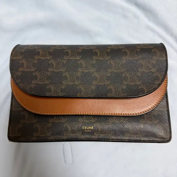 [BUNJANG] Celine Triomphe Canvas Lambskin Wallet Crossbody Bag / 셀린느 트리오페 캔버스 램스킨 월렛 크로스백