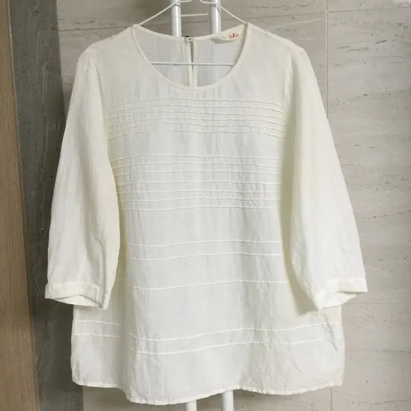 [BUNJANG] ISAE Linen Blouse Size 66 / ISAE 이새 린넨 블라우스 66
