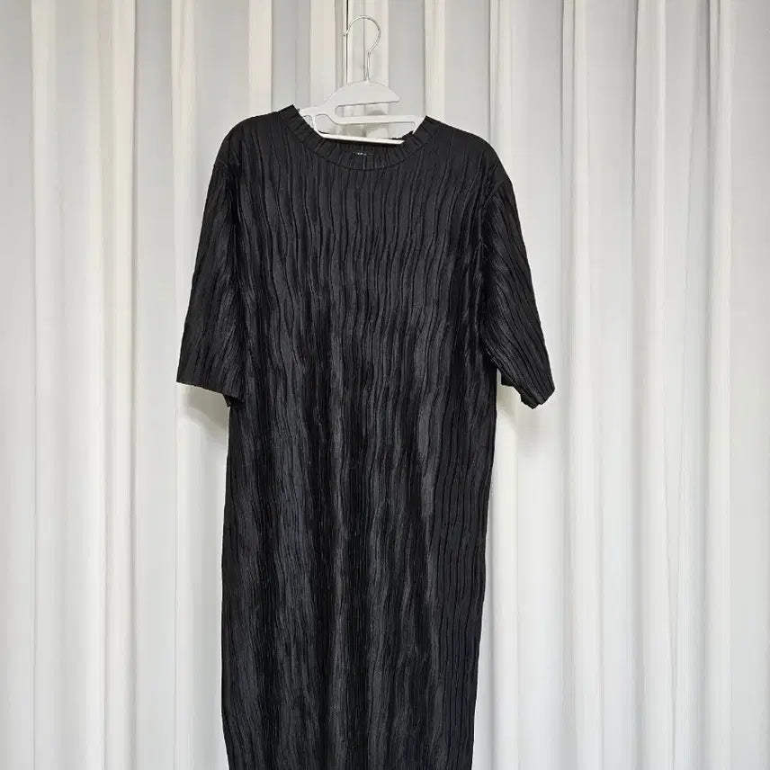 [BUNJANG] ICINOO Pleated Dress / ICINOO  플리츠 원피스