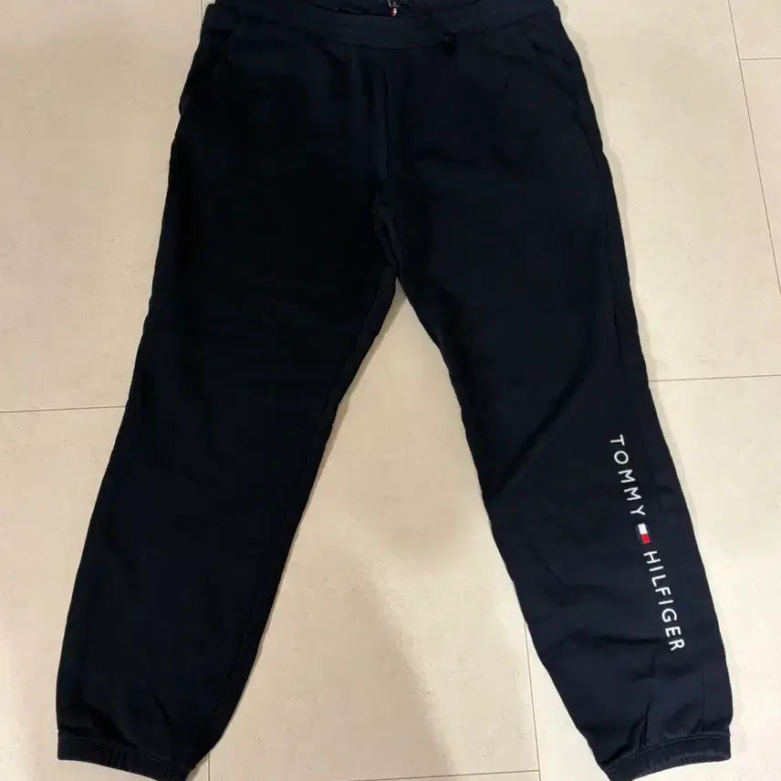 [BUNJANG] Tommy Hilfiger Sweatpants / 타미힐피거 스웨트팬츠