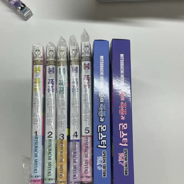 [BUNJANG] Spring Storm and Monsters Vol. 1-7 (First Edition/Limited Edition) / [초판/한정판] 봄의 폭풍과 몬스터 1-7권