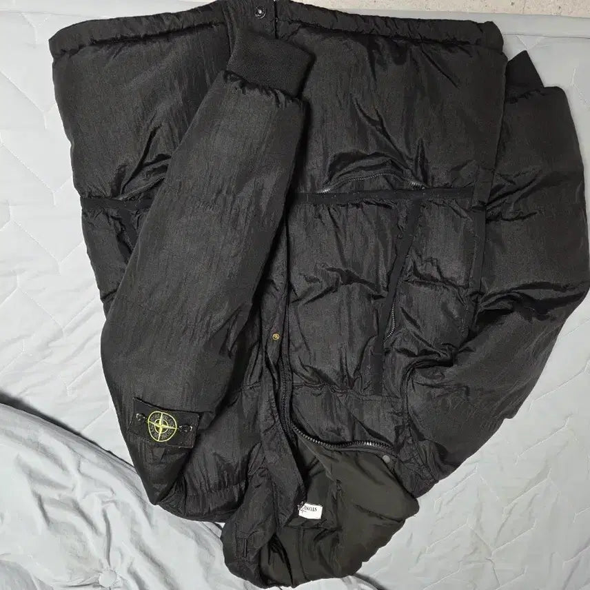 [BUNJANG] Stone Island Padded Jacket / 스톤아일랜드 패딩