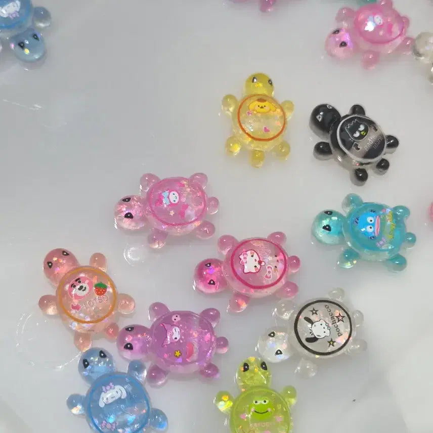 [BUNJANG] Glow-in-the-Dark Glitter Turtle Charms (10-Piece Random Set) / 2.6cm 귀여운 꽃무늬 야광 반짝이 거북이 파츠 10개 랜덤