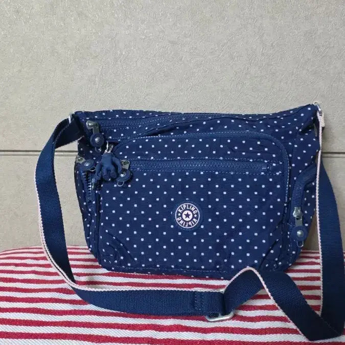 [BUNJANG] Kipling Crossbody Bag / 키플링크로스백