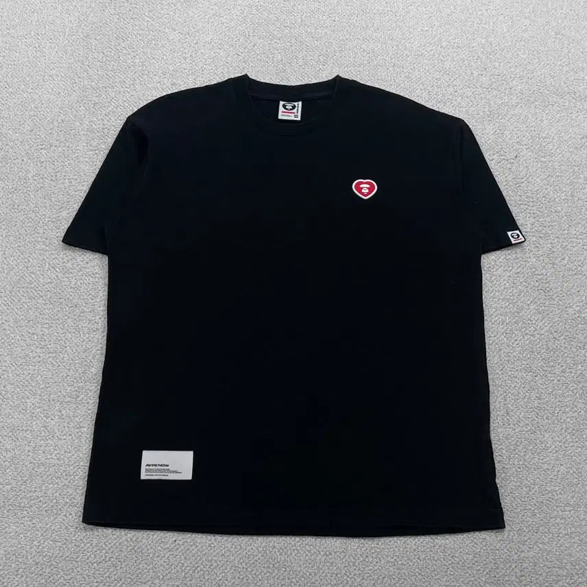 [BUNJANG] Aape Now Heart Patch T-Shirt Black / 에이프 Aape 나우 하트 패치 반팔티 블랙
