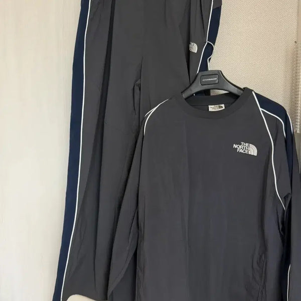 [BUNJANG] The North Face Brio Crewneck & Pants Set / 노스페이스 브리오 크루넥&팬츠 셋트 세트 셋업