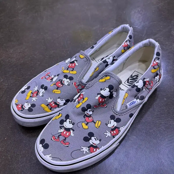 [BUNJANG] Vans x Disney Mickey Mouse Collaboration Slip-On Sneakers Size 265 / 반스 x 디즈니 미키마우스 콜라보 슬립온 스니커즈 265