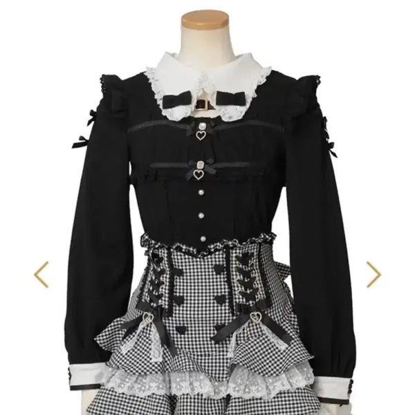 [BUNJANG] Lizlisa Corset-like Cut Blouse / 리즈리사 lizlisa 코르셋 라이크 컷 블라우스 양산형지뢰계