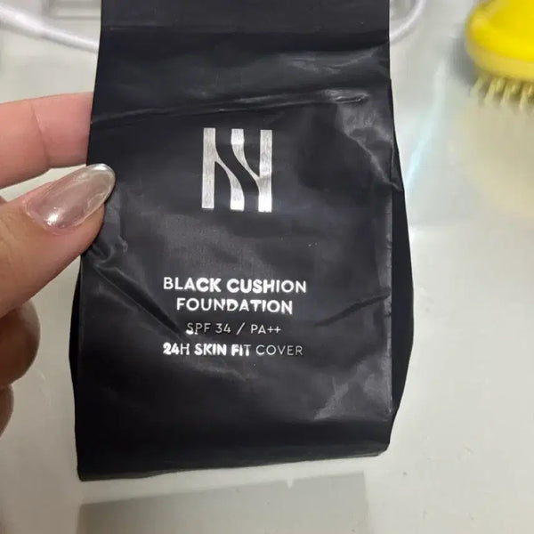 [BUNJANG] Hera Black Cushion Refill 17N1 / 헤라 블랙쿠션 17N1 리필새상품