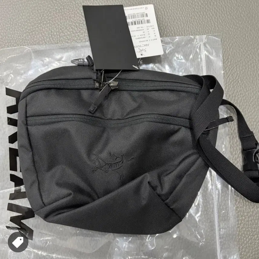 [BUNJANG] Arc'teryx Mantis 2 Black Waist Bag / 아크테릭스 맨티스 2  블랙