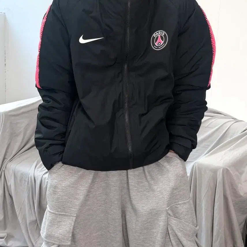 [BUNJANG] Nike Paris Saint-Germain Field Long Padded Coat L / 나이키 파리 생제르망 필드 롱 돕바 패딩 L