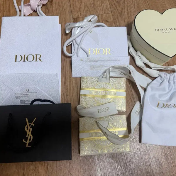 [BUNJANG] Luxury Brand Paper Bag and Box Bundle / 브랜드 명품 화장품 종이가방 종이박스 일괄