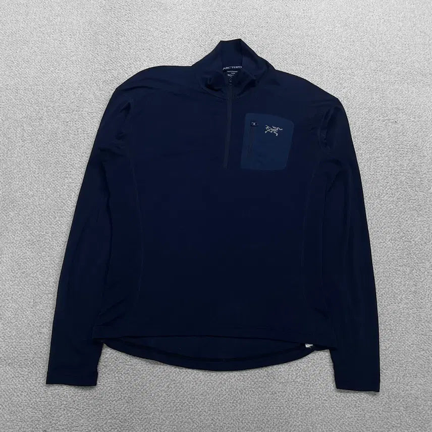 [BUNJANG] Arc'teryx Pocket Logo Half Zip Long Sleeve Navy M / 아크테릭스 포켓 로고 하프 집업 롱슬리브 네이비