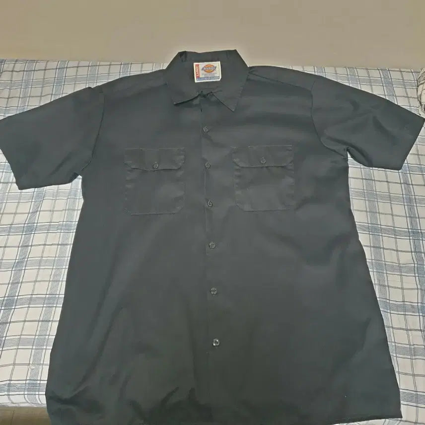 [BUNJANG] Dickies Black Short-Sleeve Shirt L / 디키즈 블랙 반팔 셔츠 L