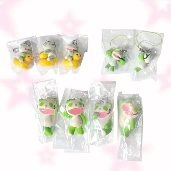 [BUNJANG] Vintage Classic Green Tea Panda Keyring Strap Fluffy Figure Squishy / 빈티지 고전 녹차판다 키링 스트랩 플로키 피규어 스퀴시