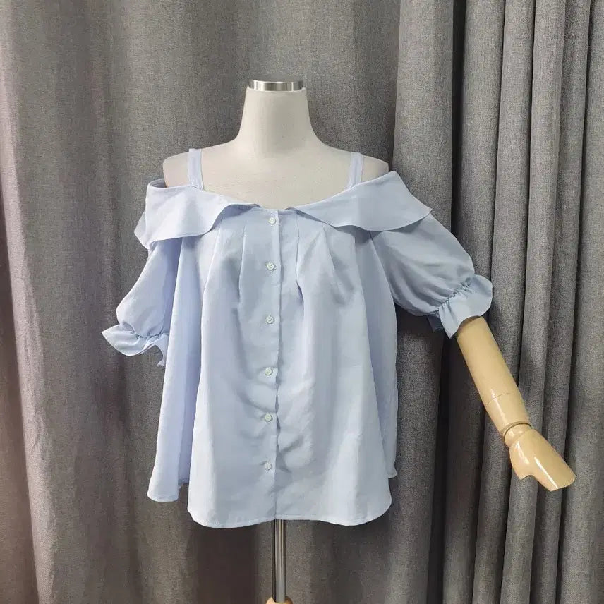 [BUNJANG] Blooming Off-Shoulder Blouse / 블루밍 오프숄더 블라우스