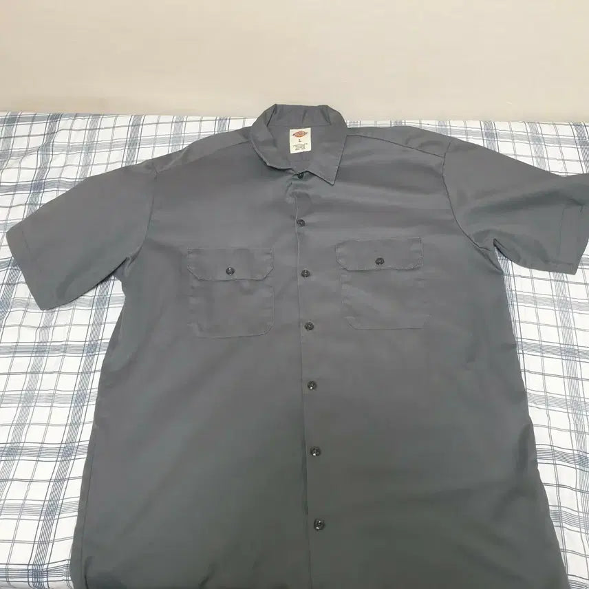 [BUNJANG] Dickies Grey Short Sleeve Shirt L / 디키즈 그레이 반팔 셔츠 L