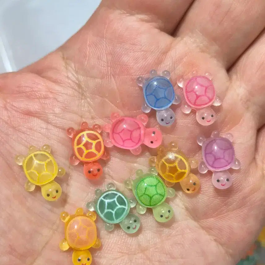 [BUNJANG] Mini Turtle Charms (15-Piece Random Set) / 1.6cm 귀여운 반투명 미니 거북이 파츠 15개 랜덤