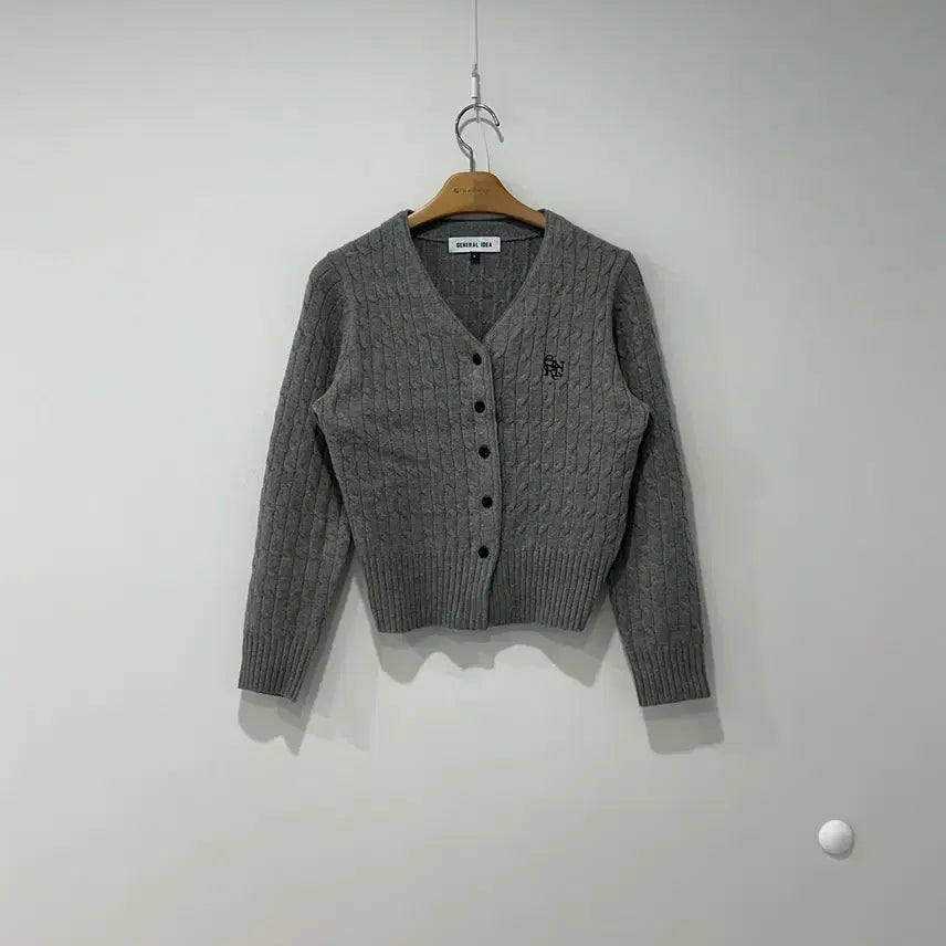 [BUNJANG] General Idea Twisted Cable Knit Cardigan / General Idea 제너럴아이디어 꽈배기 가디건
